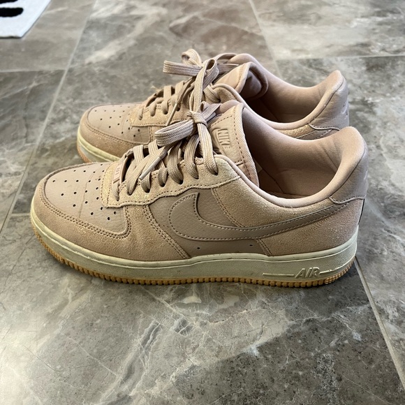 Nike Shoes - Nike air force 1